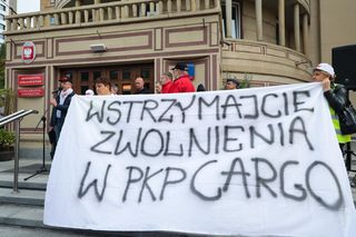 Wypłacą pieniądze zwalnianym osobom