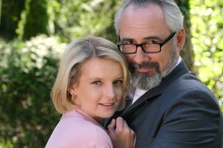 M jak miłość. Adam Werner (Jacek Kopczyński), Weronika (Ewelina Kudeń-Nowosielska)