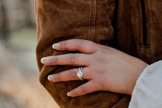 Brązowa kurtka z zamszu