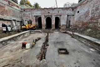 Remont Wzgórza Partyzantów trwa w najlepsze. Trafiono na niezwykłe odkrycie! [ZDJĘCIA]