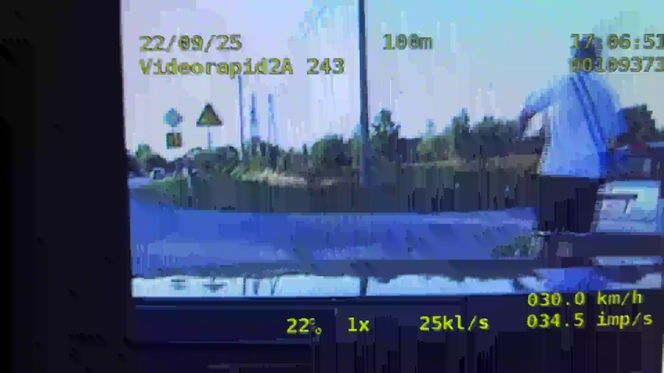 14-latek uciekał na hulajnodze przed policją