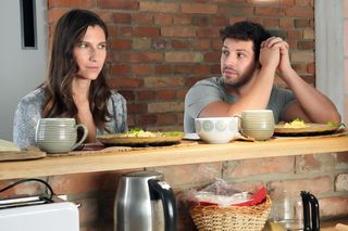 Barwy szczęścia, odcinek 3135: Regina zostanie po rozwodzie bez dachu nad głową? Mieszkanie należy do Franka