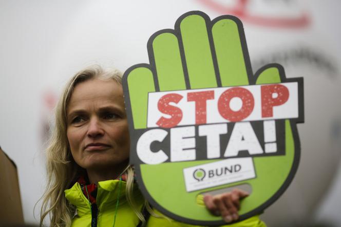 Protest CETA w Warszawie. Uwaga na utrudnienia