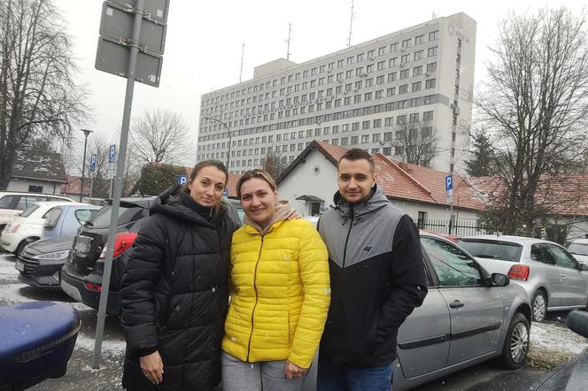 Tarnowscy policjanci pomogli kobiecie dostać się do Krakowa
