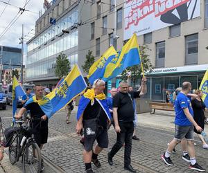 Marsz Autonomii Śląska przeszedł ulicami Katowic. Hajmatu nie oddomy