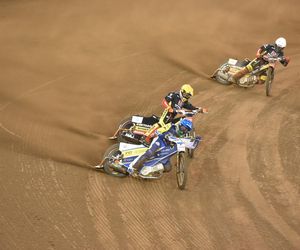 PRES Grupa Deweloperska Toruń - Betard Sparta Wrocław, zdjęcia kibiców i zawodników z Motoareny