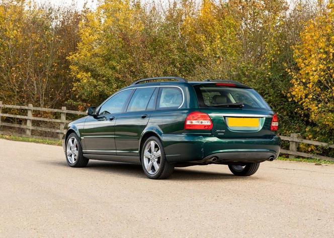 Auto Królowej Elżbiety II - Jaguar X-Type