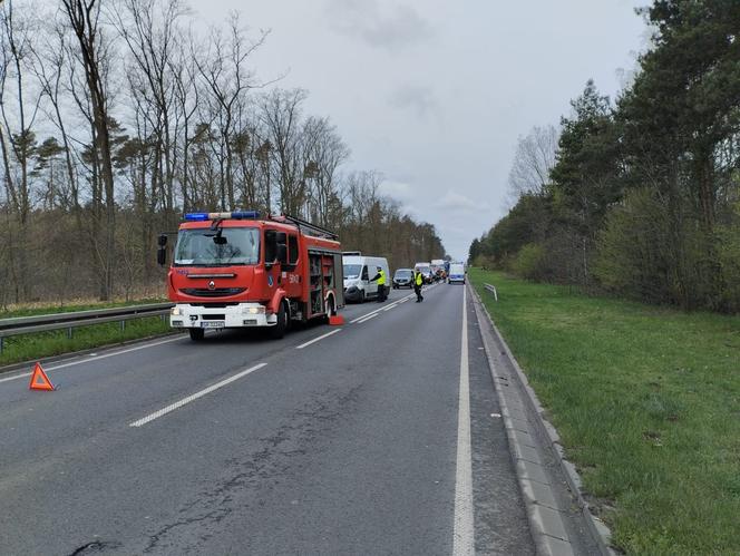 Poważny wypadek w Rybniku. Zderzyły się cztery samochody osobowe 