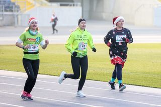Charytatywny bieg mikołajkowy w Chorzowie