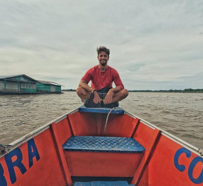 Michał Malinowski pływa po świecie na łodzi