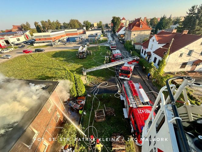 Śmiertelny pożar w Malborku. 37-latka podejrzana o podpalenie. Usłyszała zarzuty [ZDJĘCIA]