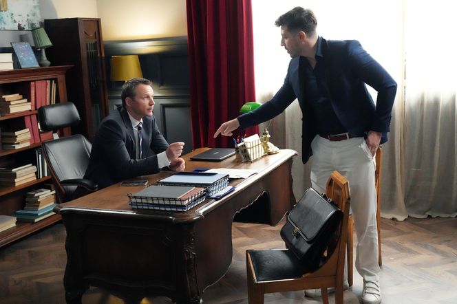 Barwy szczęścia odc. 3256. Justin (Jasper Sołtysiewicz), Bruno (Lesław Żurek)