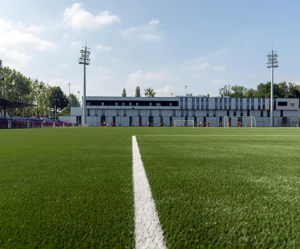 Polonia Bytom ma nowy dom. Piłkarze zagrają w końcu mecz u siebie z udziałem kibiców