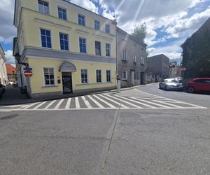 Zmiany na Placu Powstańców w Lesznie 