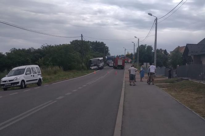 Dramatyczne zderzenie autobusu z osobówką w Raciborzu! Wśród ofiar są dzieci! 