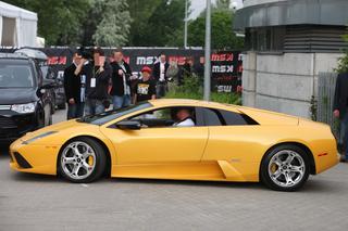 Mariusz Pudzianowski w swoim Lamborghini Murcielago - ZDJĘCIA