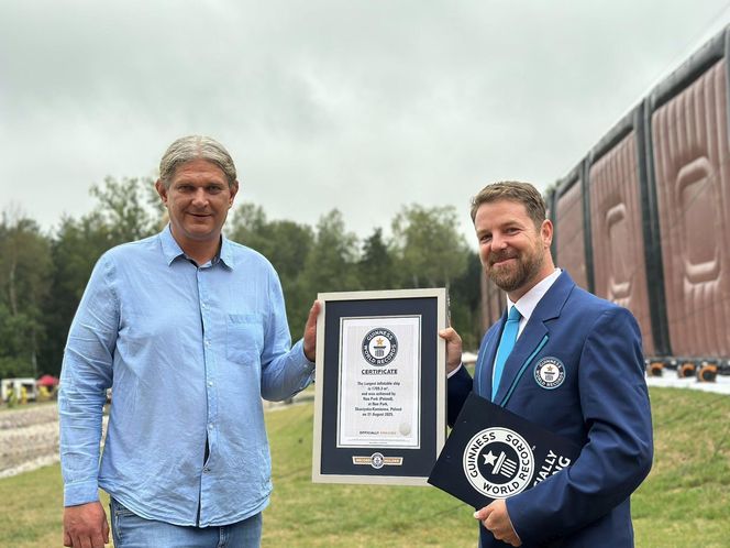 Największy dmuchaniec na świecie znajdziecie w Świętokrzyskiem. Wpisany do Księgi Rekordów Guinnessa!