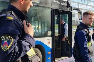 Kraków: urządzili sobie imprezę w autobusie. Kopali drzwi, palili papierosy