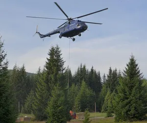 Helikoptery latają w Karkonoszach! O co chodzi? 