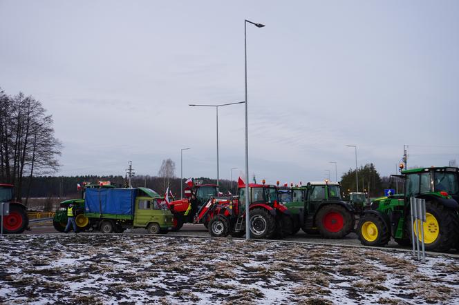 Protest rolników w Podlaskiem. Ciągniki blokują drogi w całym województwie! 