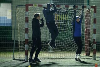 	M jak miłość odc. 1854. Natalka (Dominika Suchecka), Adam Karski (Patryk Szwichtenberg), Rafał (Jakub Kucner)