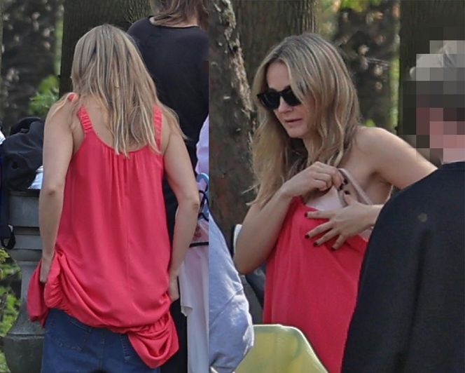 Małgorzata Socha przebiera się w parku