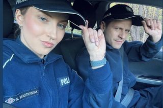 M jak miłość nowy sezon po wakacjach 2025. Adam Karski (Patryk Szwichtenberg), Natalka (Dominika Suchecka) na planie