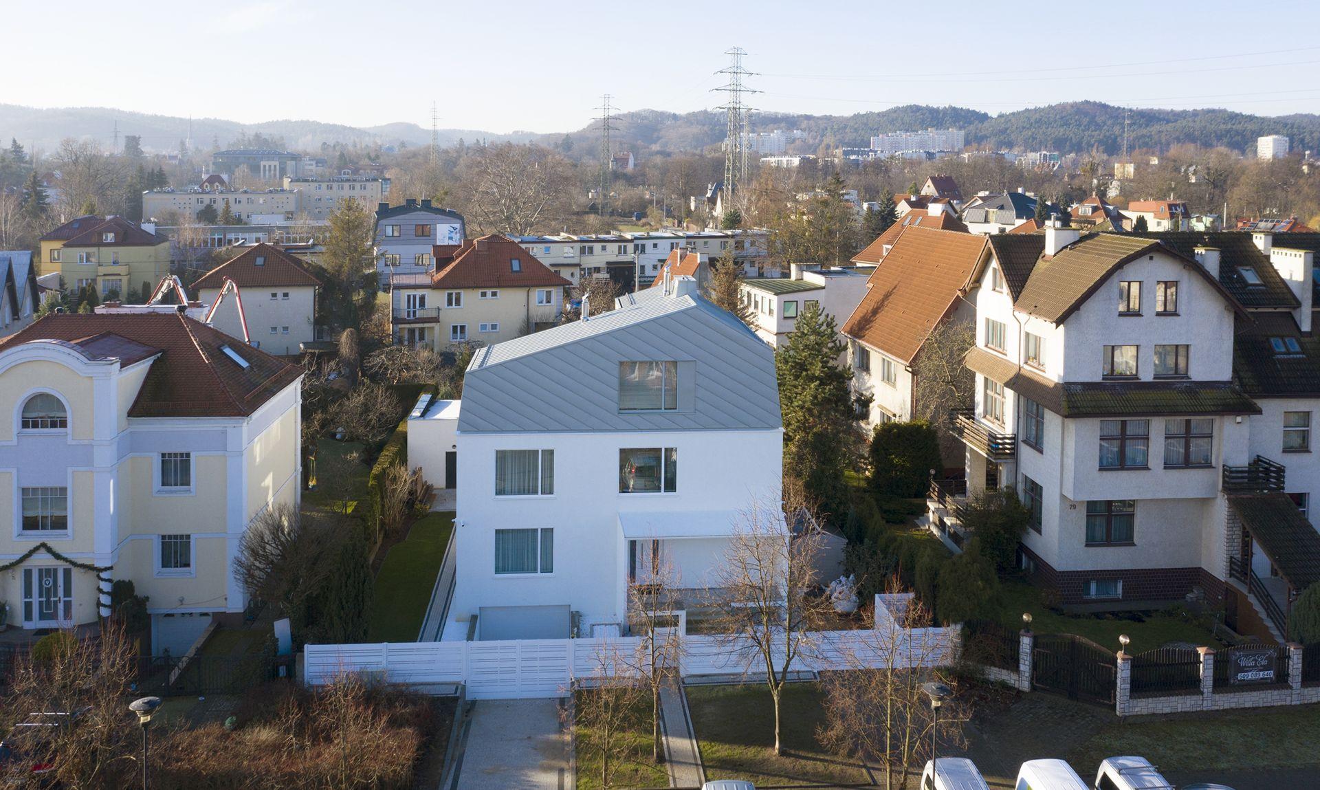 Dom z czapką projektu IFAgroup