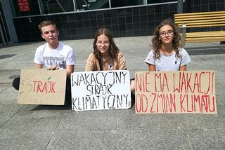 Miał być WIELKI PROTEST! Przyszły... trzy osoby. Porażka strajku klimatycznego