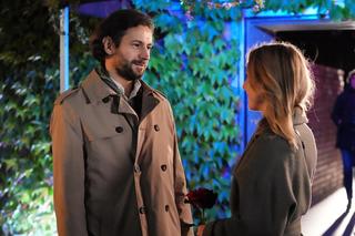 Barwy szczęścia odc. 2980: Grażyna (Kinga Suchan), mężcyzna (Mikołaj Mongialo)