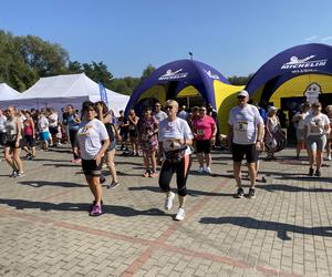 Kilometry Pomocy Michelin 2024. Sportowe emocje na plaży miejskiej w Olsztynie. Zobacz zdjęcia!