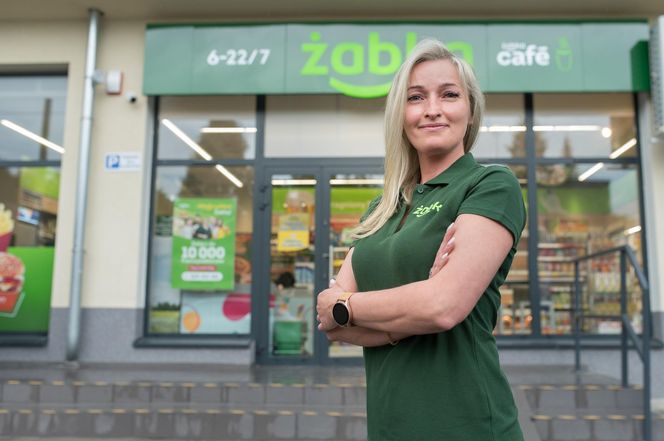 W województwie śląskim Żabka zyskała 10-tysięcznego franczyzobiorcę. Sklep otworzyła Katarzyna Dowbor