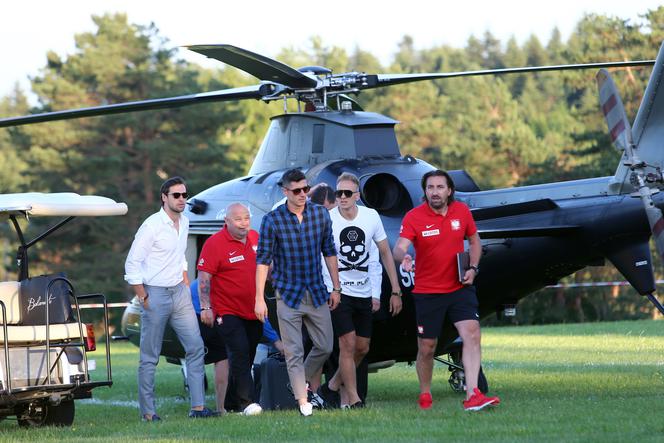 Lewandowski, Szczęsny i Krychowiak zachwycili kibiców. Co zrobili?