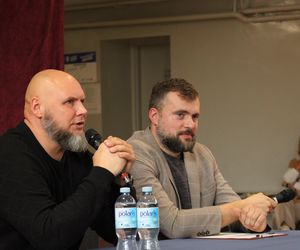 Dominik Dąbrowski spotkał się z młodzieżą III LO w Grudziądzu cz. II