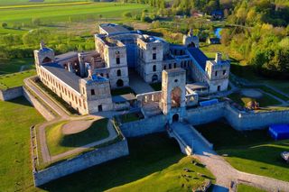 Zamek Krzyżtopór w Ujeździe