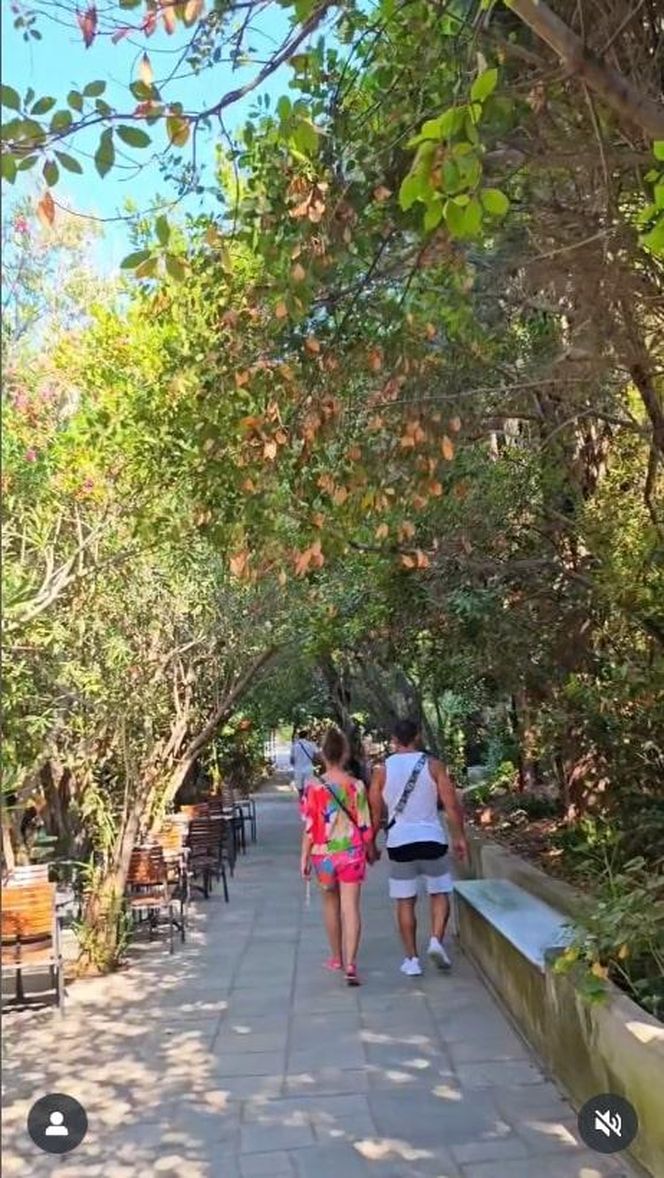 Katarzyna Skrzynecka na wakacjach, ale to córka zgarnia lajki. Te zdjęcia trzeba zobaczyć!