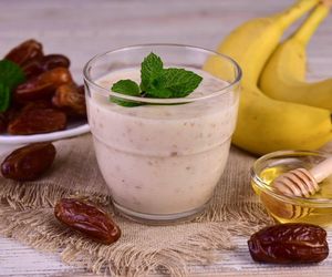 Ten naturalnie słodki syrop mieszam z jogurtem. W kilka minut robię zdrowy deser  