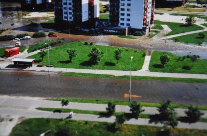 Powódź tysiąclecia we Wocławiu. Tak wielka woda zalała miasto w 1997 r. [ZDJĘCIA] 