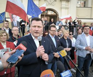 Wiec zwolenników Rafała Trzaskowskiego w Lesznie 