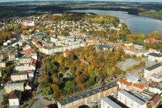 To największy rynek w Polsce. Znajduje się w woj. warmińsko-mazurskim 