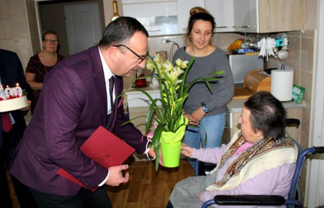 Sposób na długowiecznośc stulatki z Kosienic [ZDJĘCIA]
