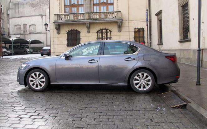 Lexus GS 300h - Jacek Majchrowski ma nową limuzynę