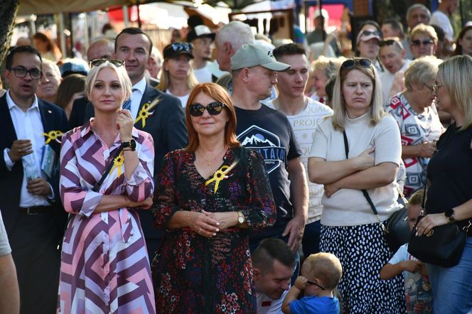 Tłumy na dożynkach w Olsztynku. Zobacz, jak wyglądało tegoroczne święto plonów