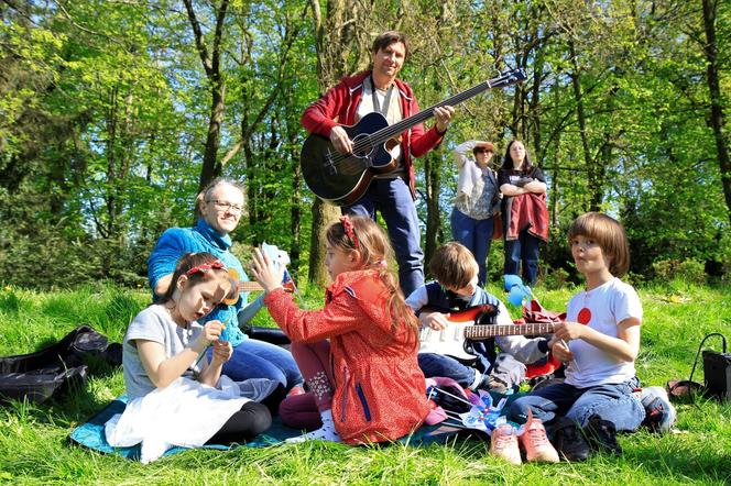 W Lublinie rozbrzmiało „Hey Joe” na ponad sto gitar!