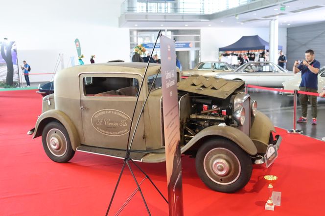 Retro Motor Show rozpoczęte! Wyjątkowe samochody na MTP!