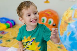 To jedno z niewielu imion męskich zakończonych na literę a. W Polsce nosi je niewiele ponad 1000 osób!