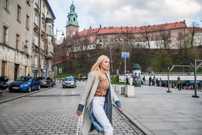 Papiery na szczęście, odcinek 4, Marta (Adriana Kalska)