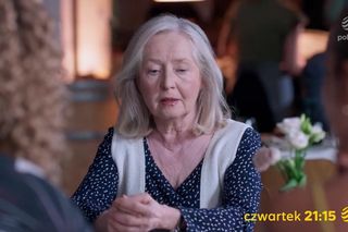 Przyjaciółki, odc. 287. Inga (Małgorzata Socha), Patrycja (Joanna Liszowska), nauczycielka Alina Brache (Bożena Adamek)