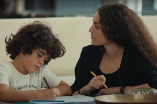 Emanet. Aynur chce otruć Nanę 