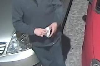 Warszawska policja szuka podejrzanych o kradzieże